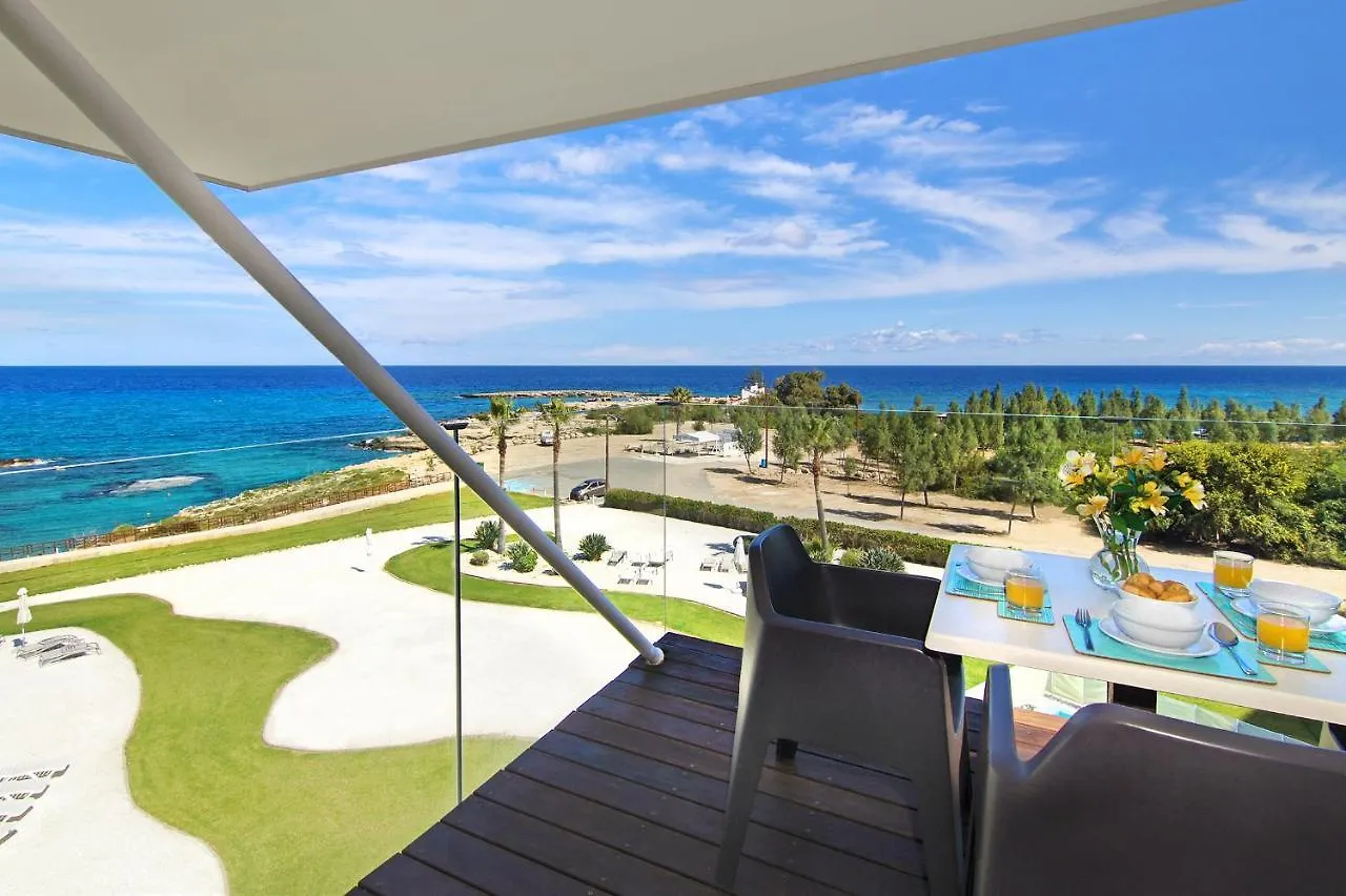 Apartment Josephine - Beachfront Протарас