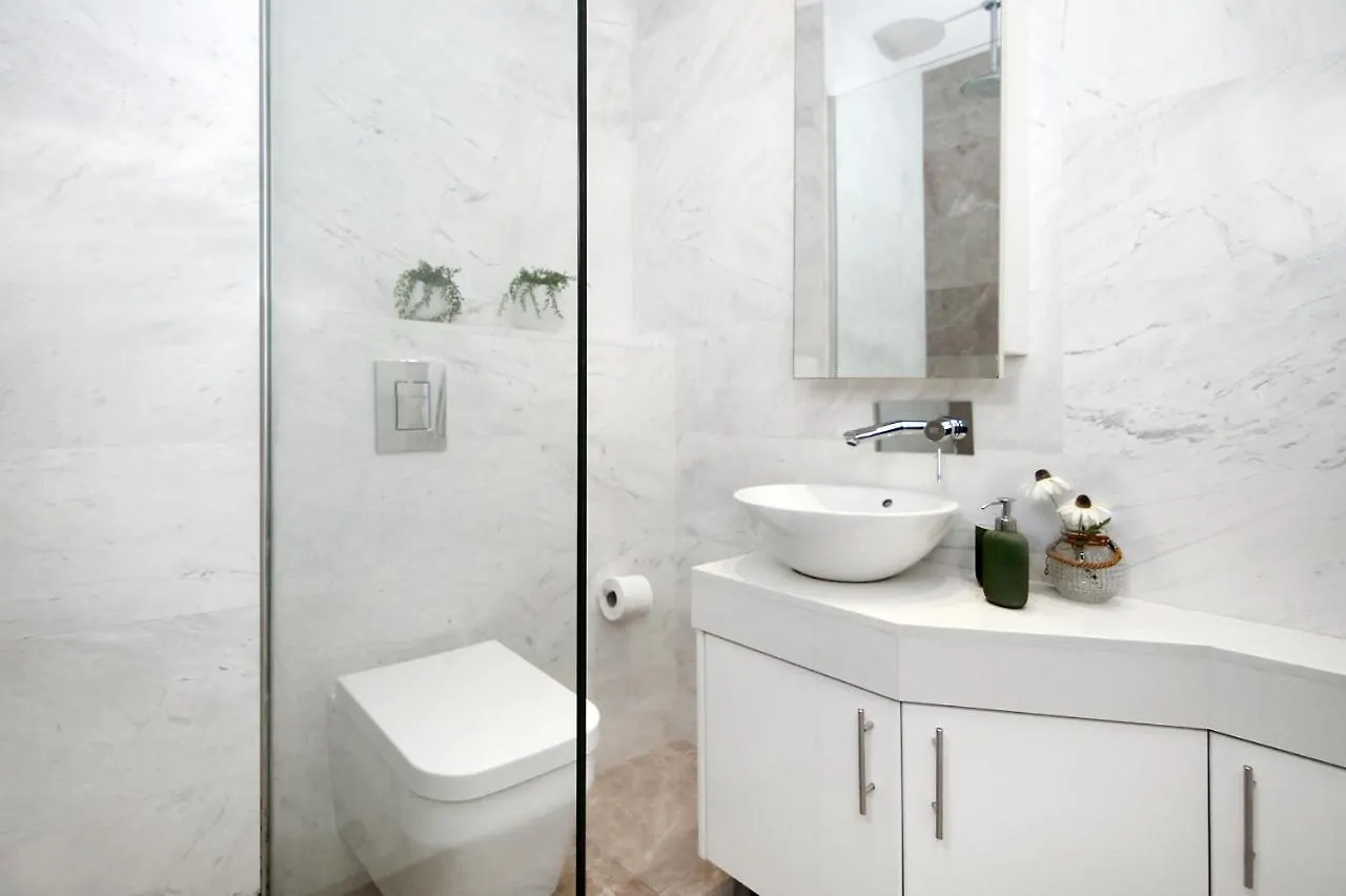 Apartment Josephine - Beachfront Протарас