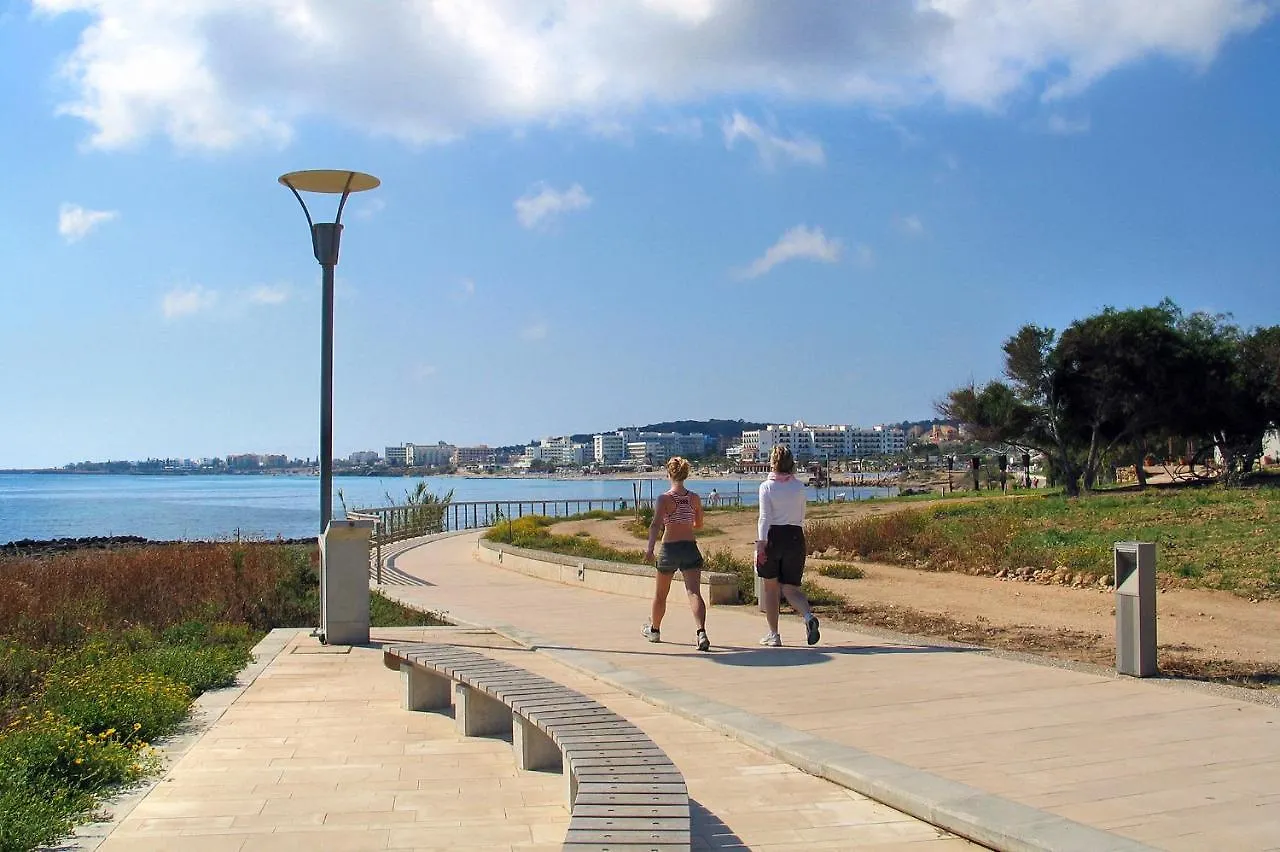 Apartment Josephine - Beachfront Протарас Кипр