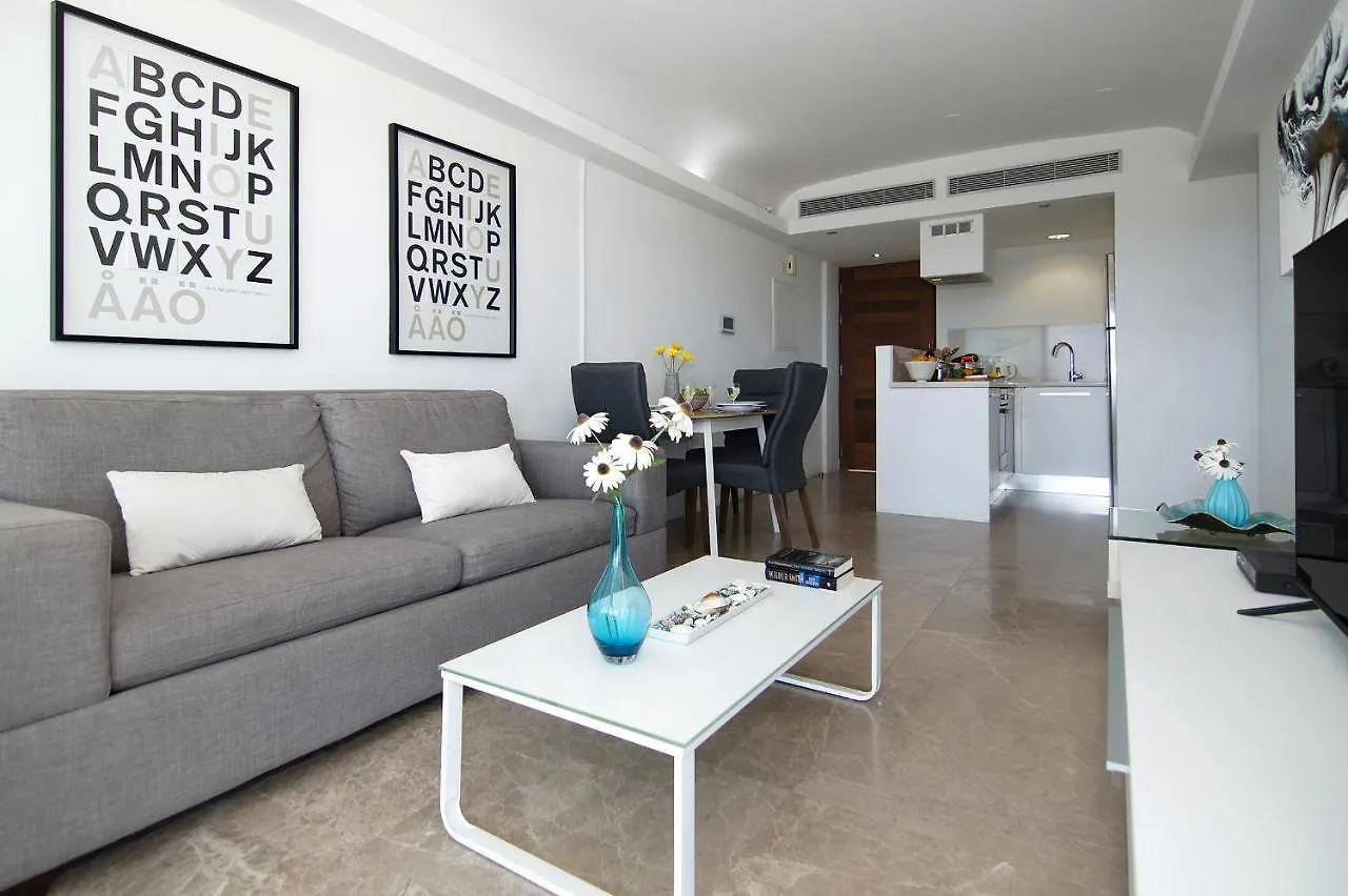 Apartment Josephine - Beachfront 普罗塔拉斯 0*,  塞浦路斯